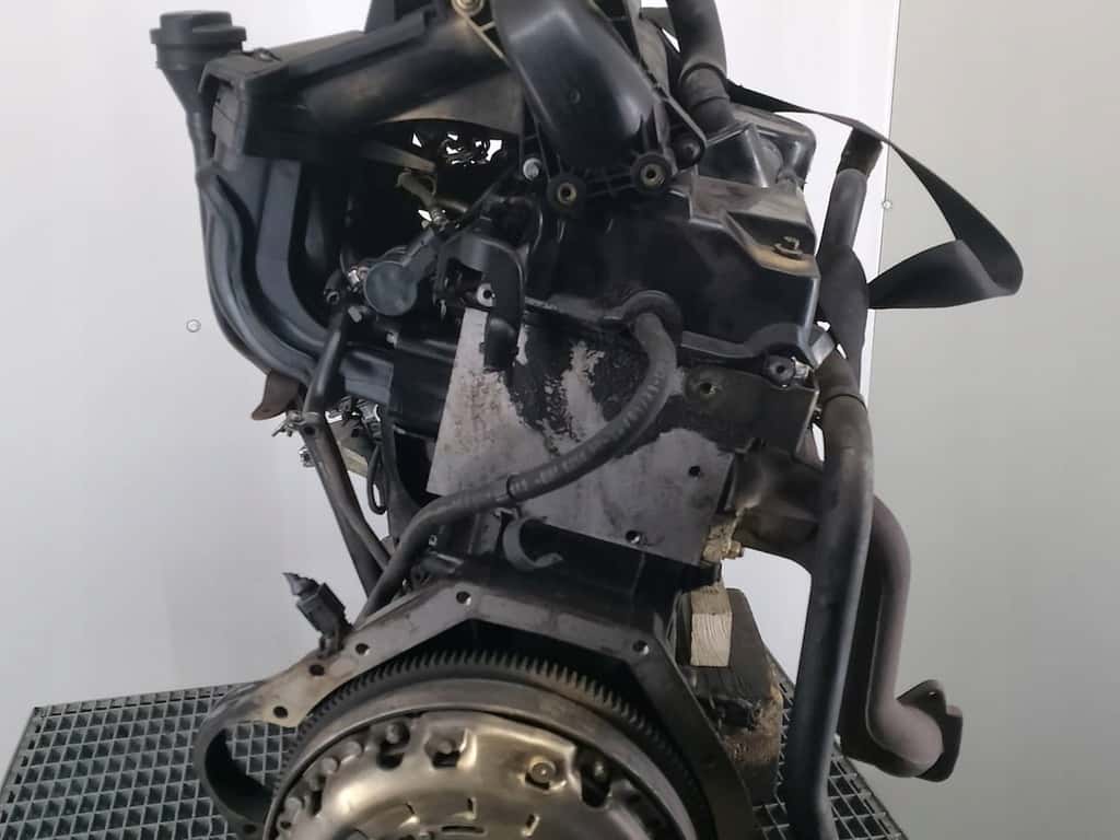 Moteur M 111.950 vue 4
