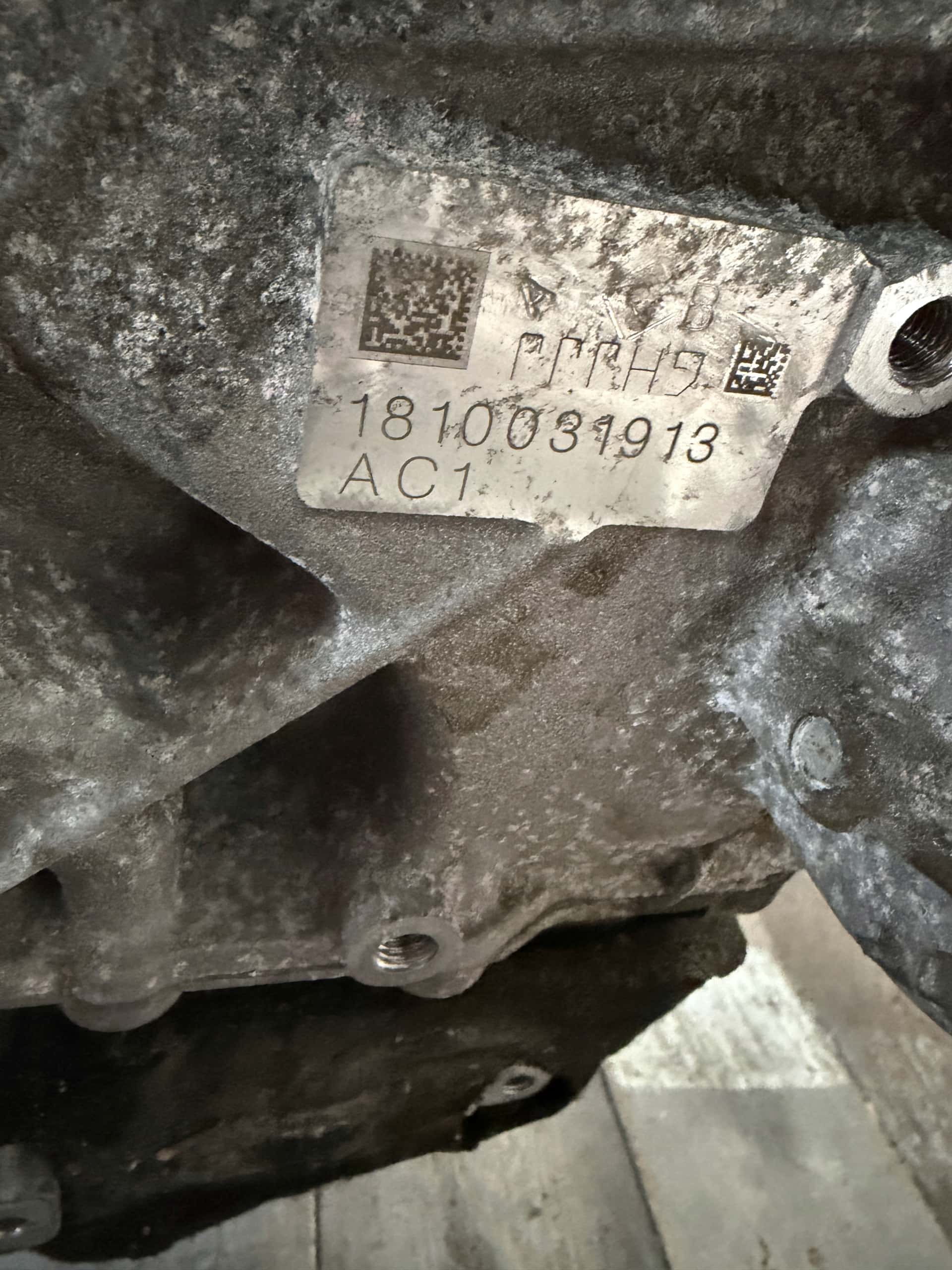 Moteur 204DTD(AJ20D4) vue 4