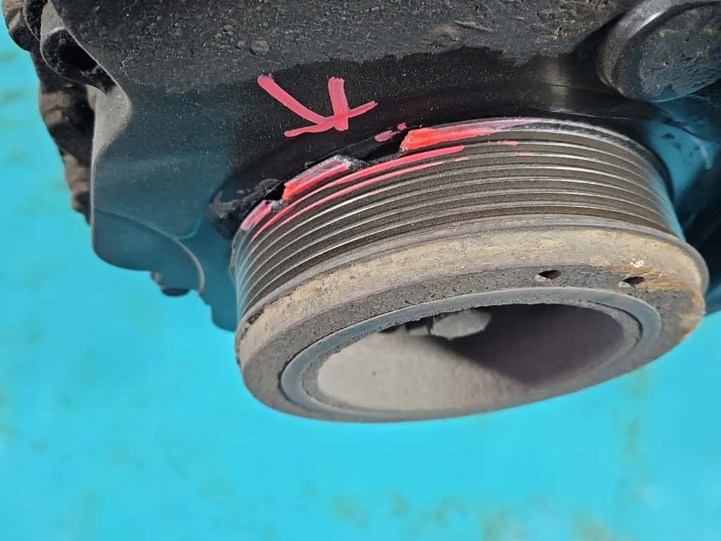 Moteur F1AE0481C vue 3