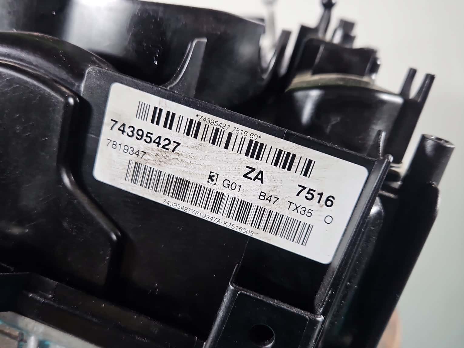 Moteur B47 D20 A vue 10