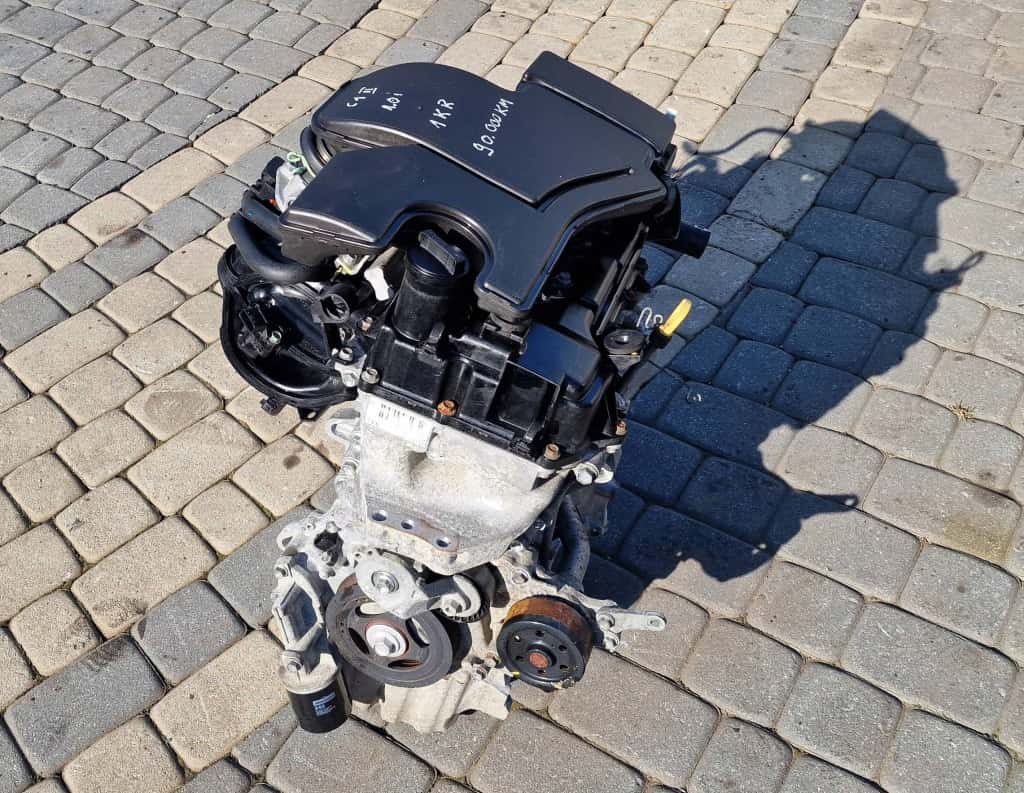 Moteur CFB (1KR) vue 2