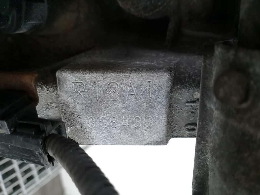 Moteur R18A1 vue 6