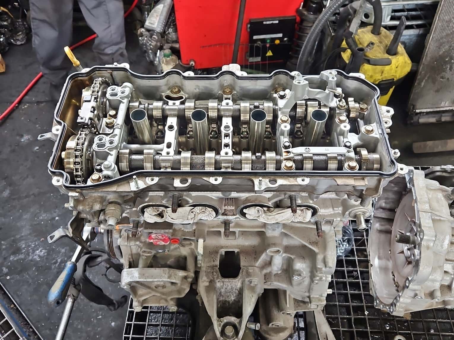 Moteur 2AR-FSE vue 5