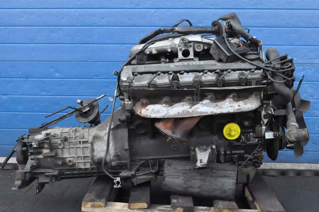 Moteur M20 B20 (206KA) vue 2