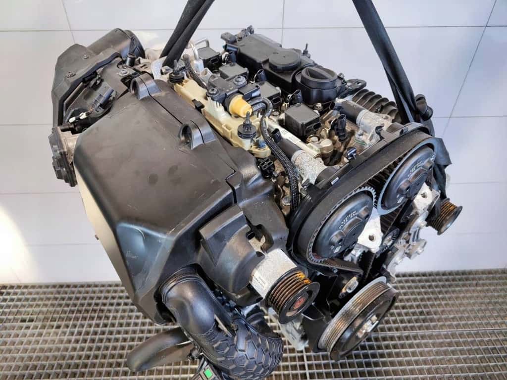 Moteur B 4204 T27 vue 5