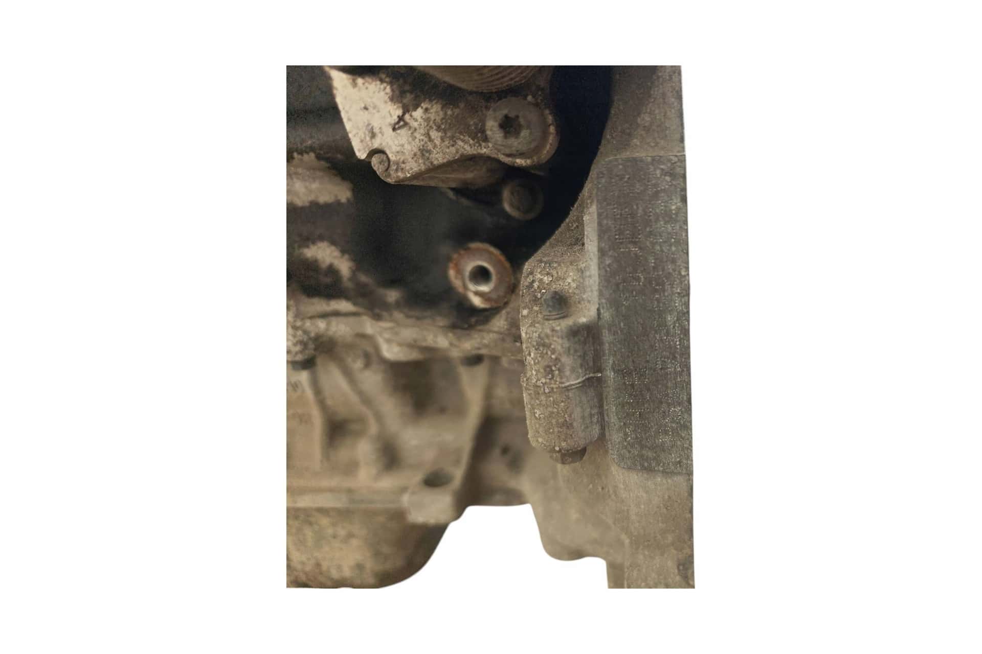 Moteur 9HK (DV6ETEDM) vue 2