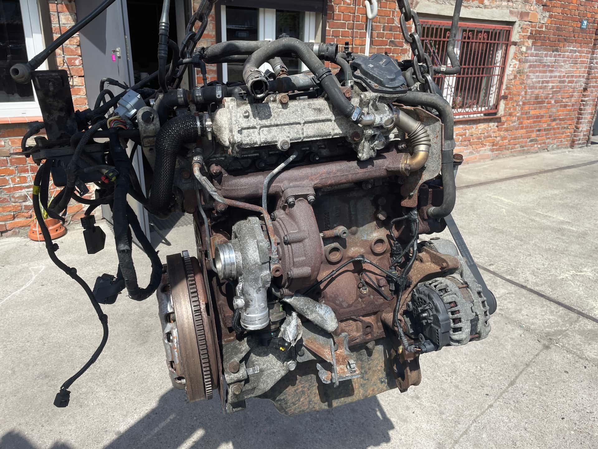 Moteur F1CE3481E (F30DTE) vue 4