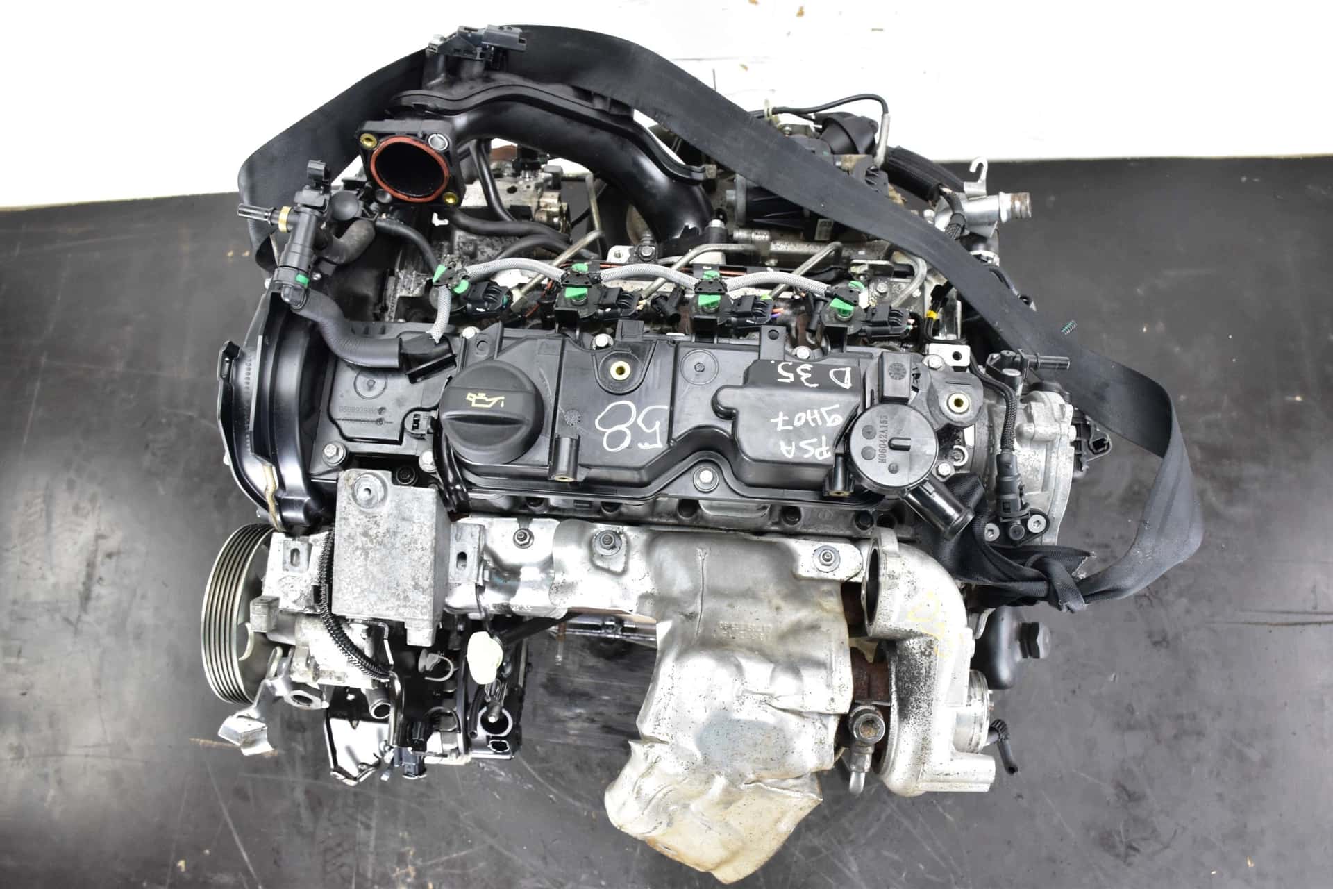 Moteur 9HM (DV6UC) vue 2