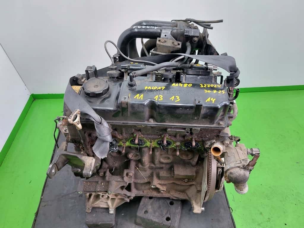 Moteur 4G18 vue 3