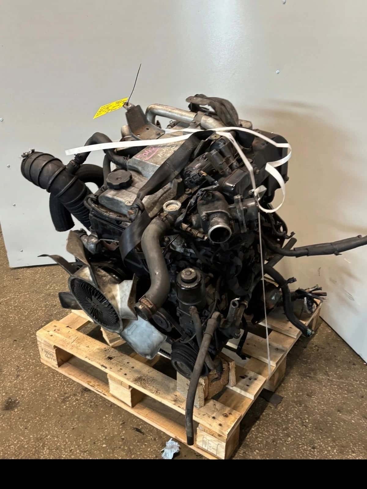 Moteur 4M41 vue 4