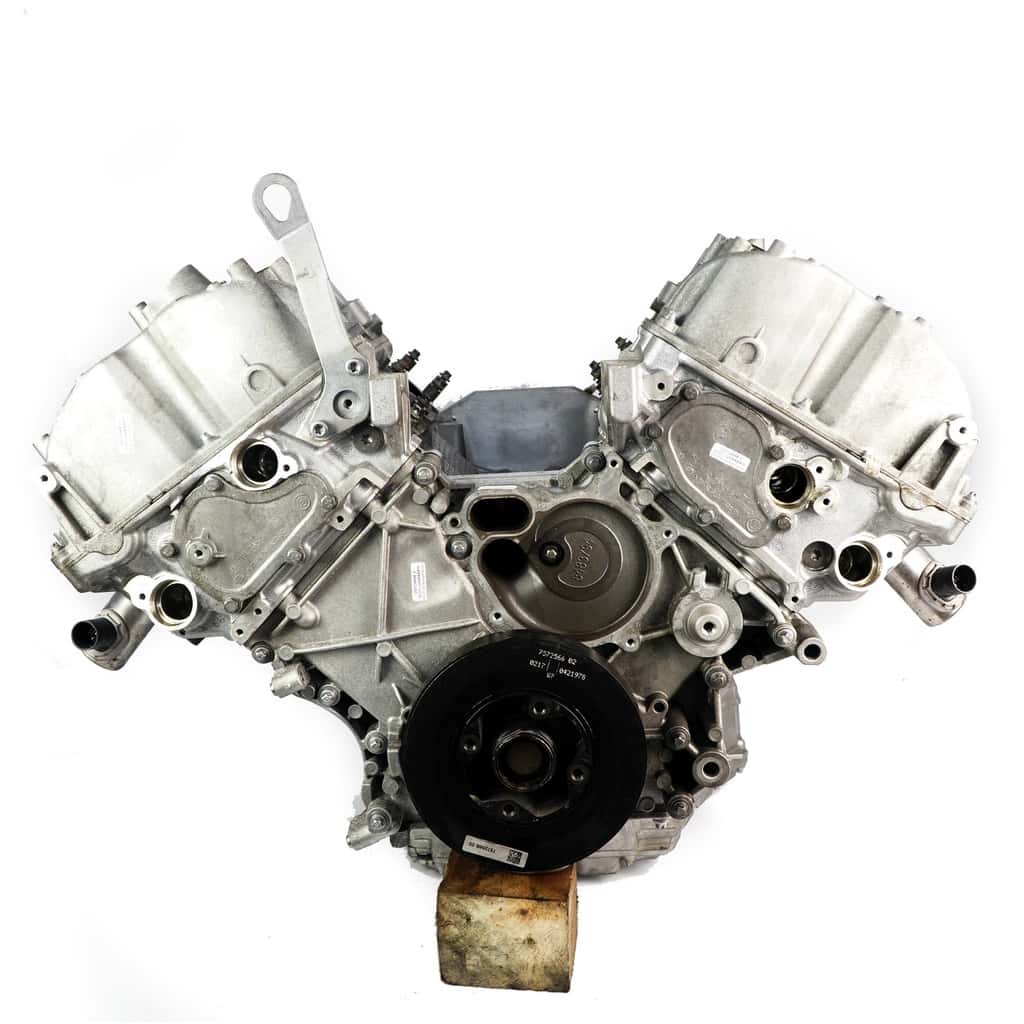 Moteur S63 B44 B vue 2