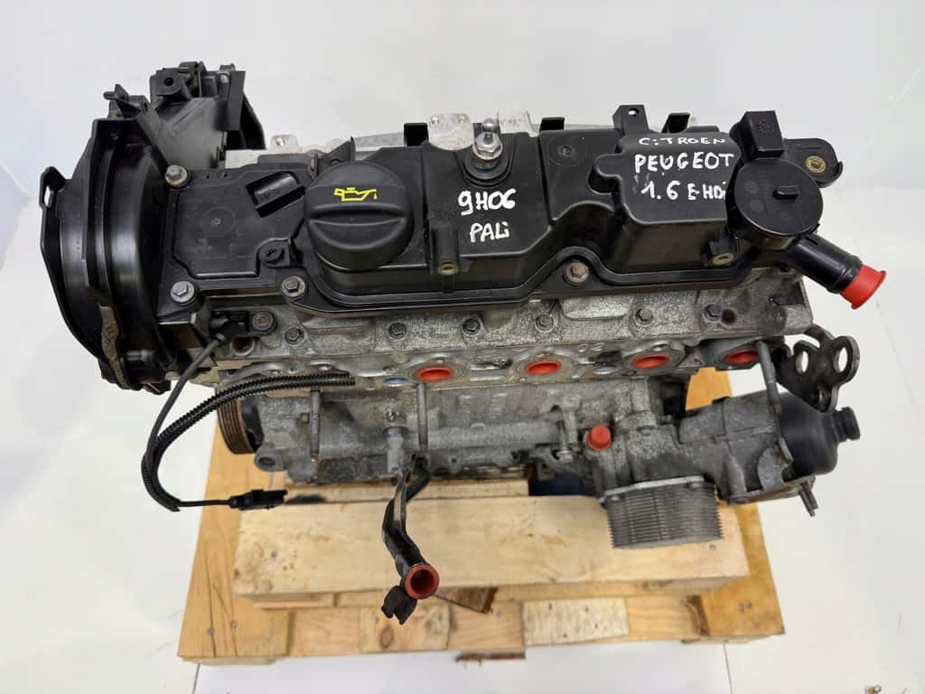 Moteur 9HR (DV6C) vue 2