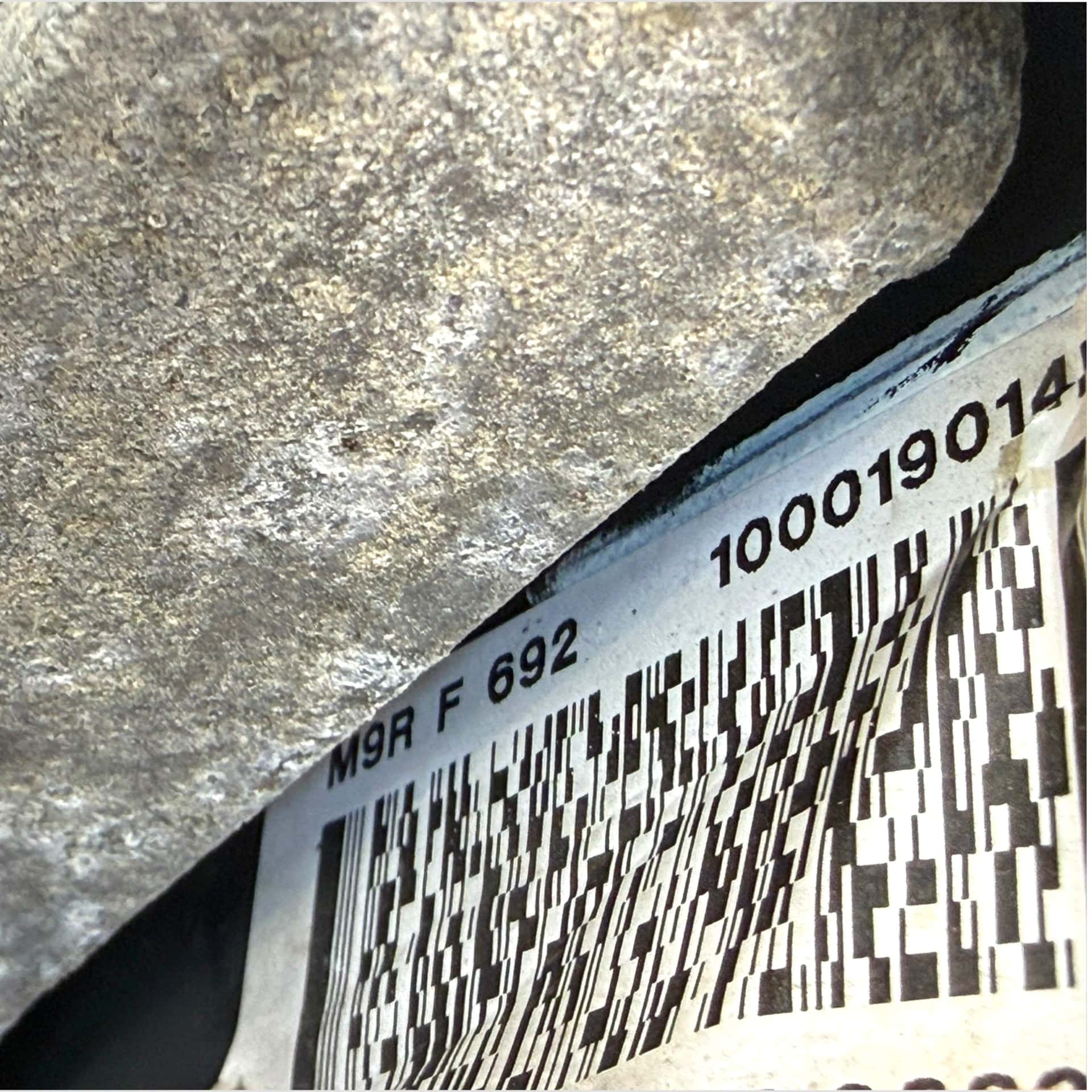 Moteur M9R 692 vue 6