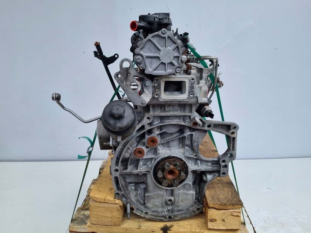 Moteur 8HP (DV4C) vue 6