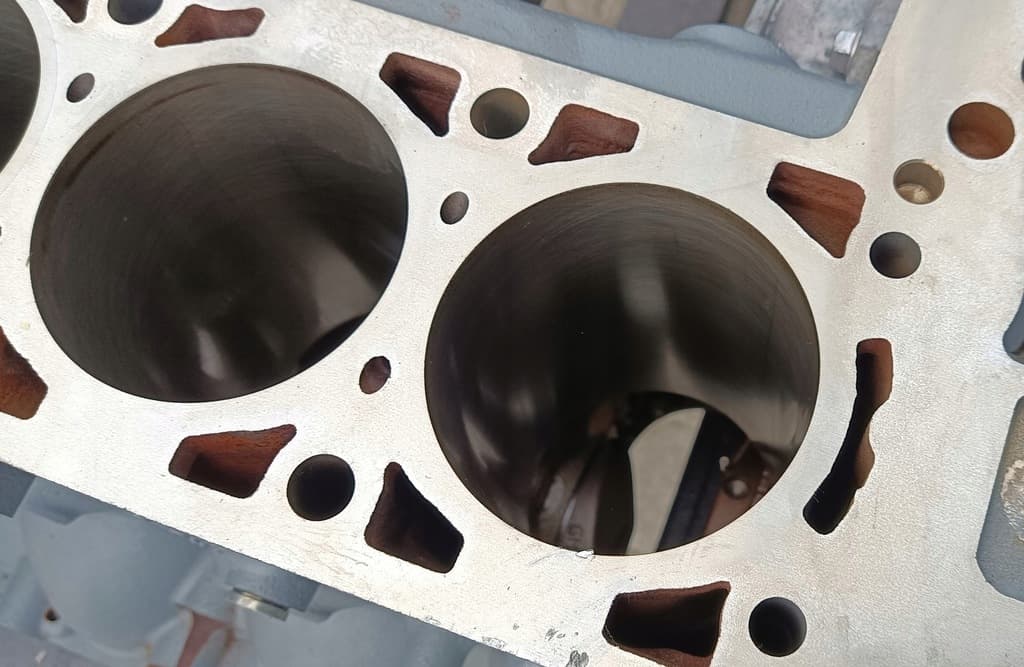 Moteur F1CFA401A — vue 8