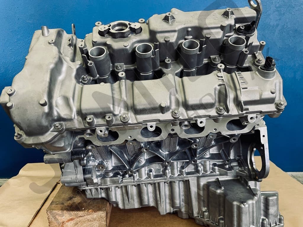 Moteur S63 B44 A — vue 6