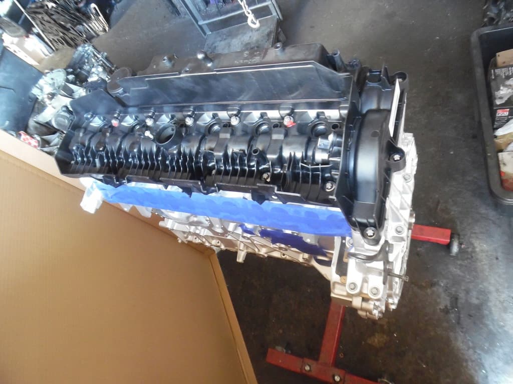 Moteur B57 D30 C — vue 4