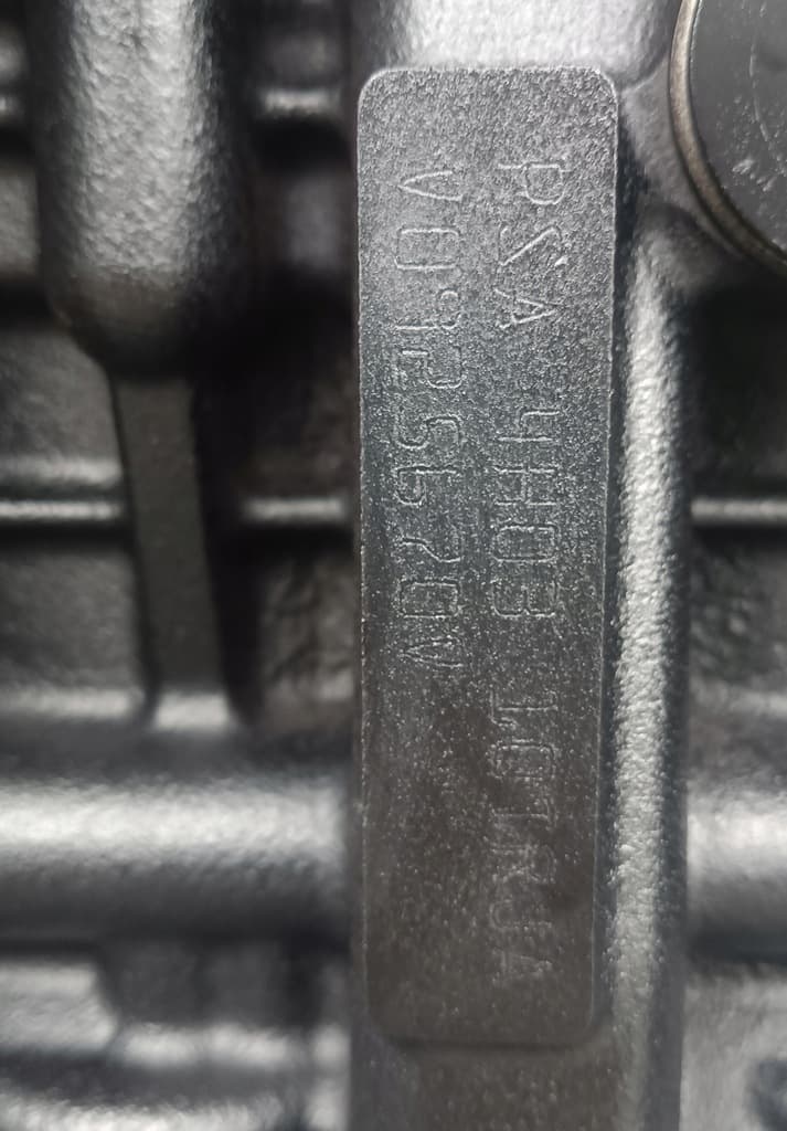 Moteur 4HV — vue 8