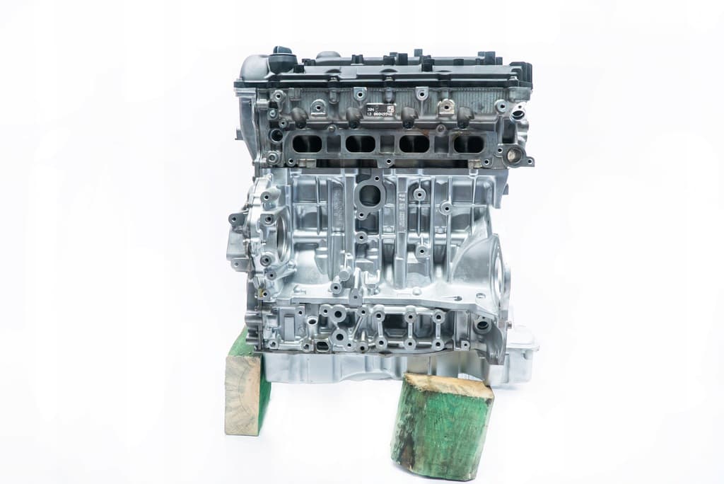 Moteur 4N15 — vue 2