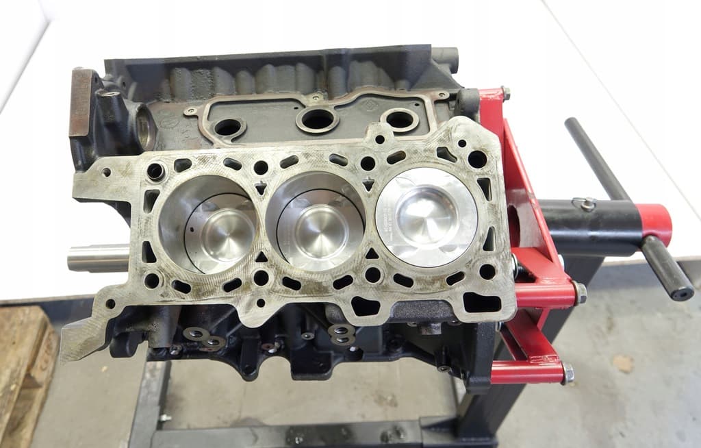 Moteur V9X 891 — vue 9