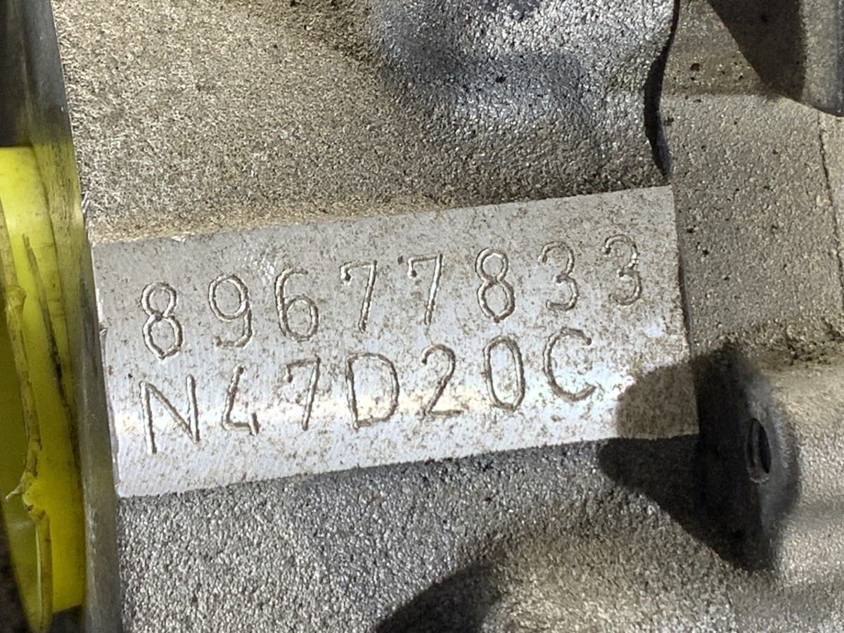 Moteur N47 D20 C — vue 9