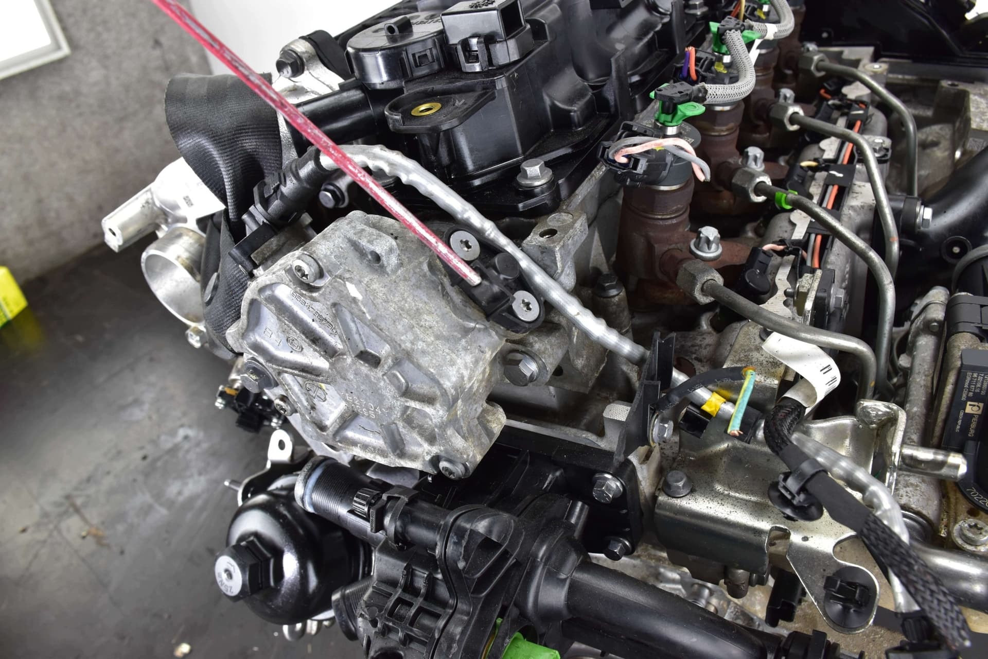 Moteur 9HL (DV6C) — vue 7