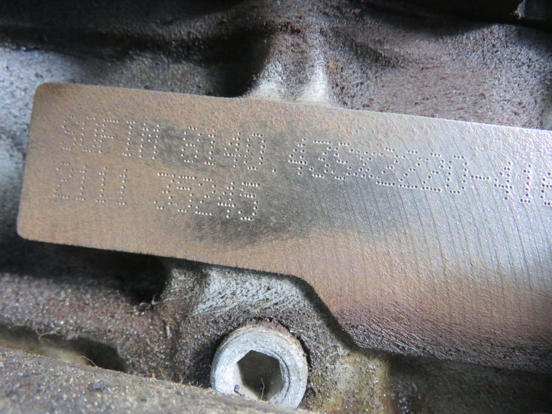 Moteur 8140.43S (F28DTCR) — vue 6