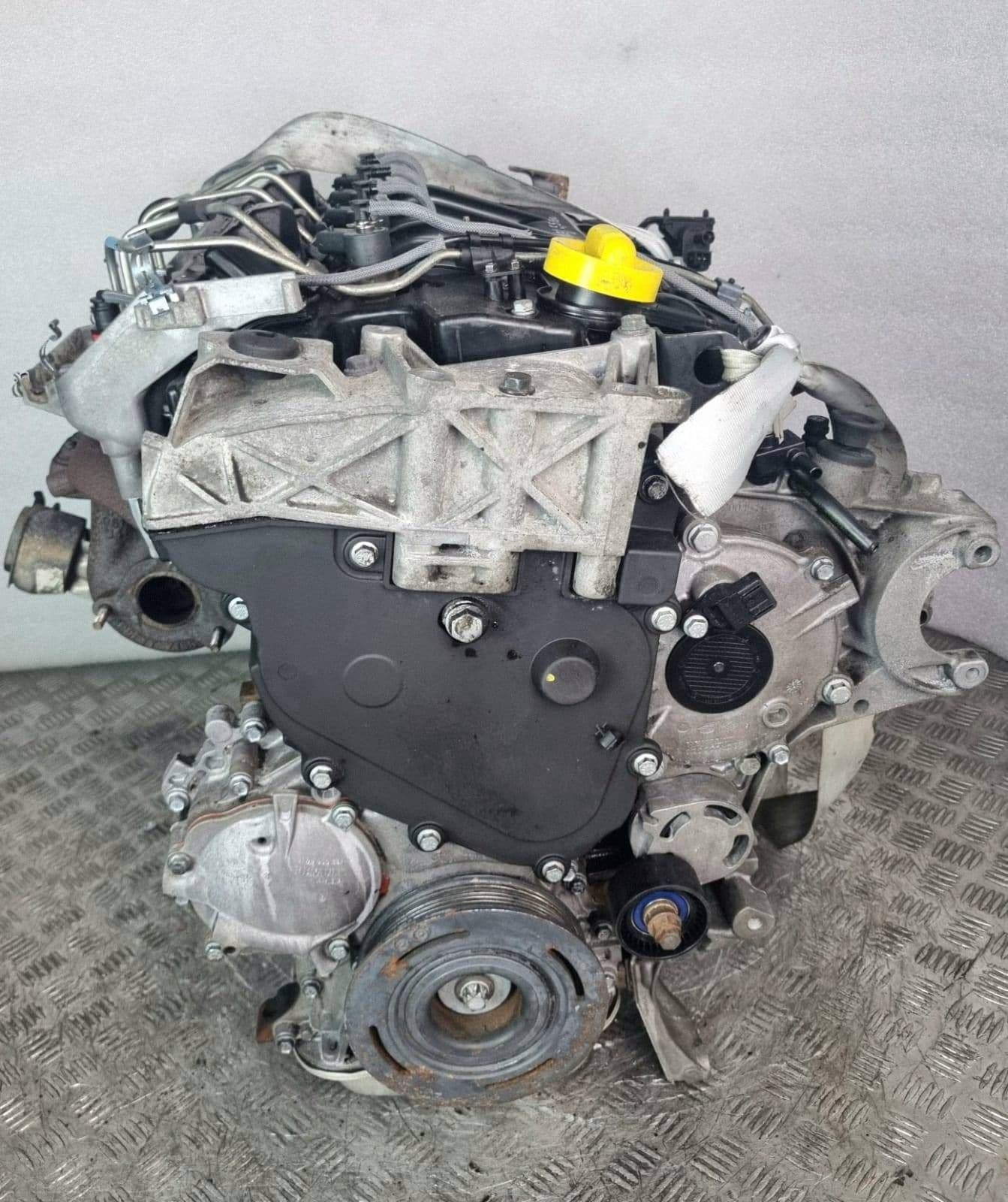 Moteur G9T 743 — vue 4