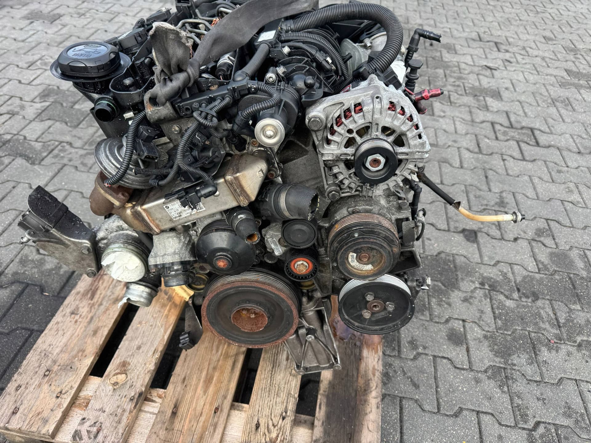 Moteur N47 D20 A — vue 2