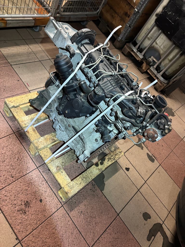 Moteur D 5244 T10 - Image 1