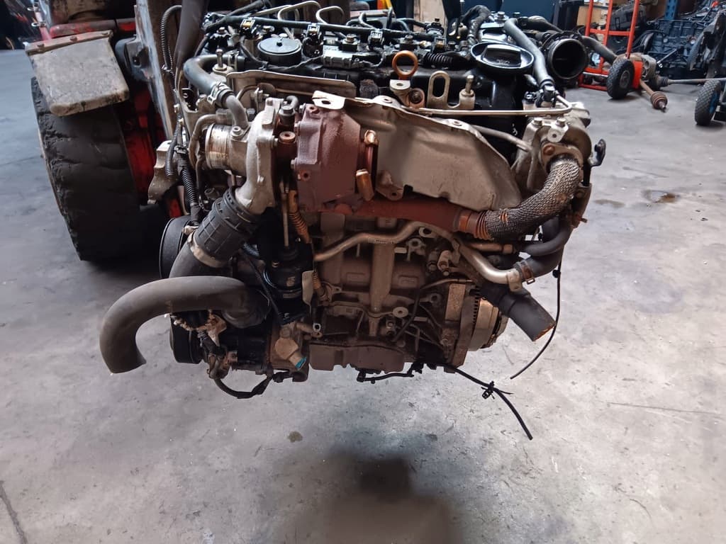 Moteur B 16 DTH — vue 6