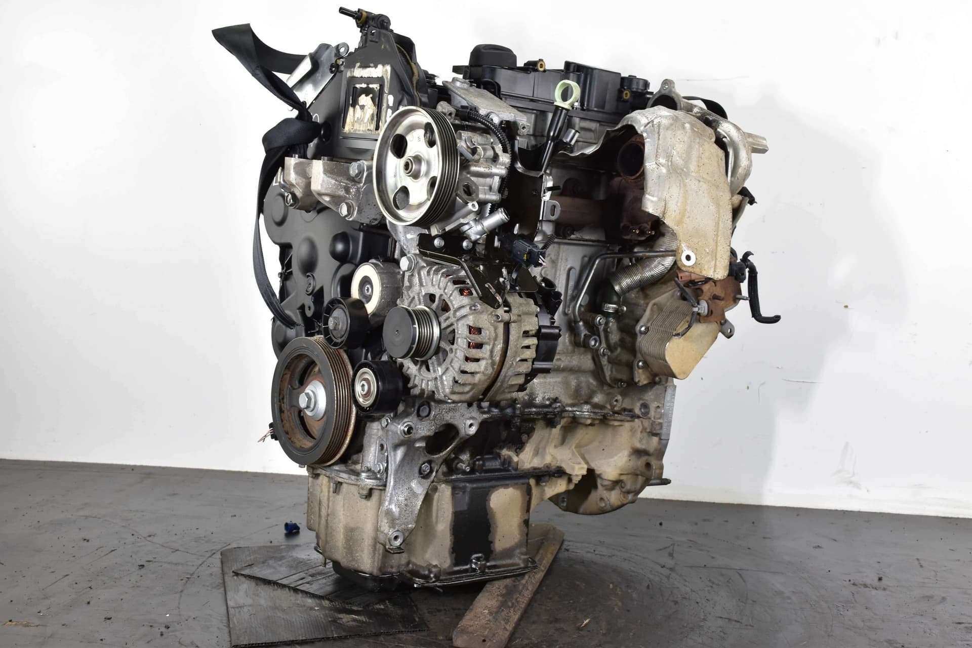 Moteur 9HM (DV6UC) — vue 12