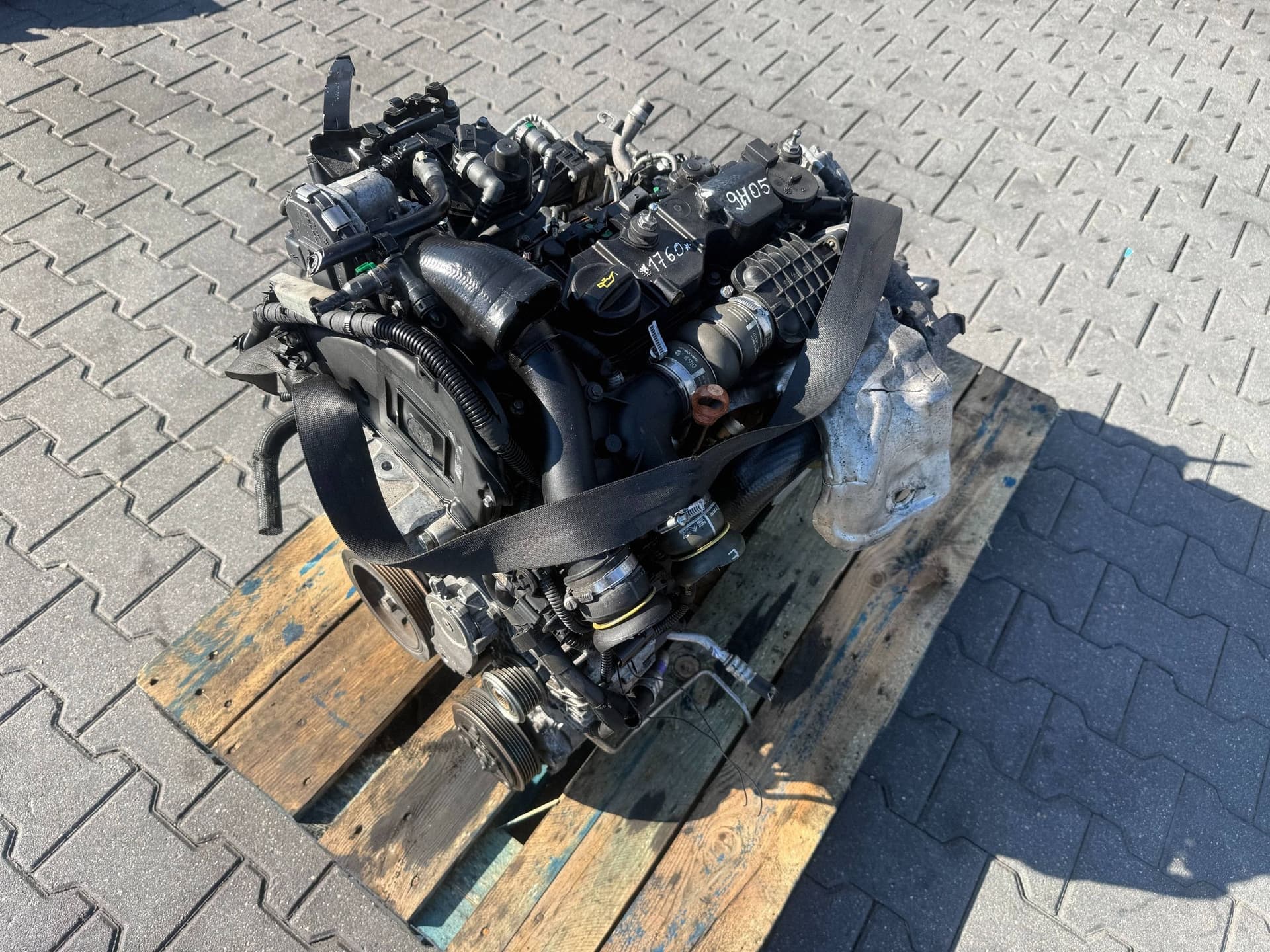 Moteur 9HC (DV6C) — vue 3