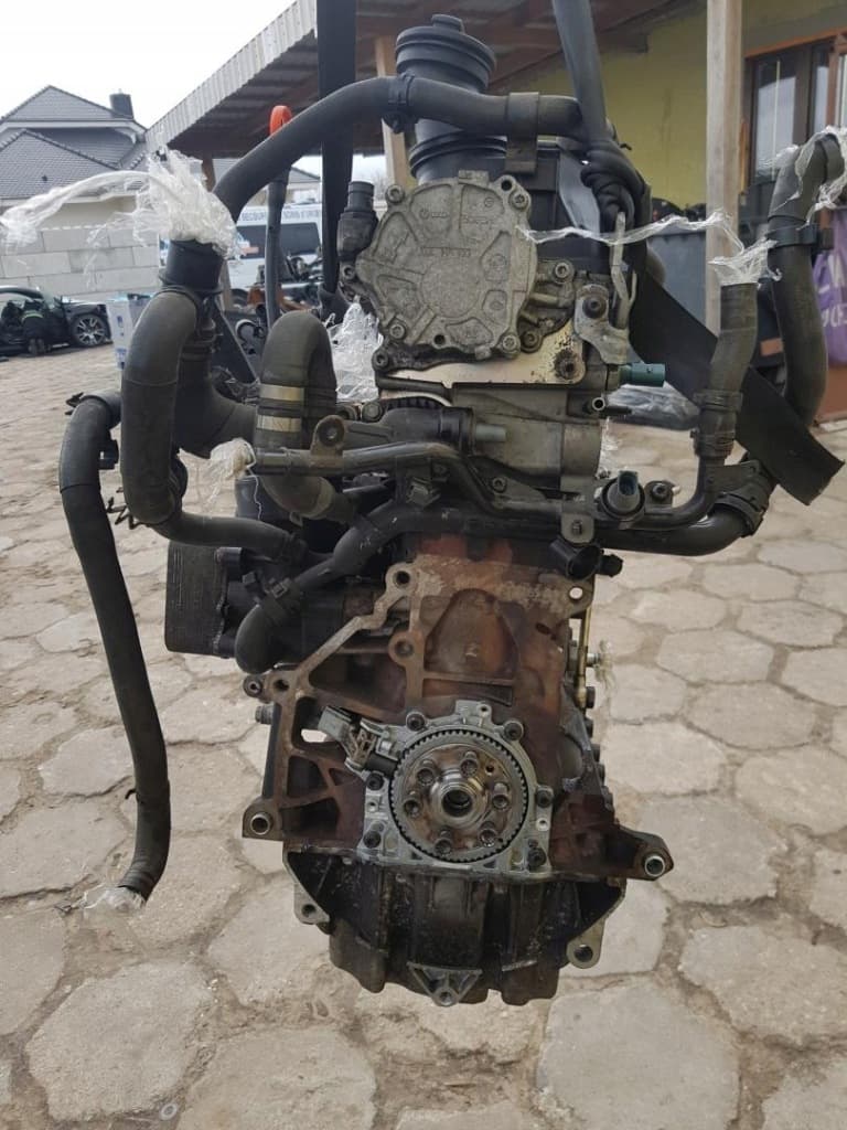 Moteur CAAE — vue 2