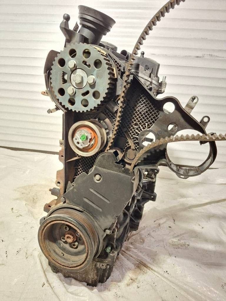 Moteur CBAA — vue 4