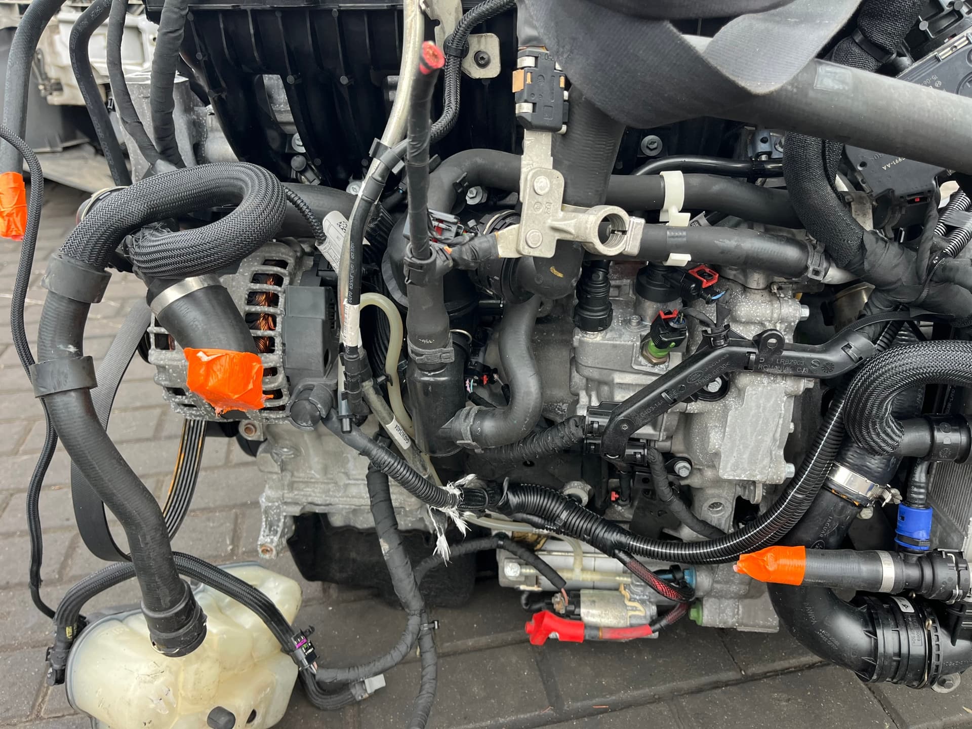 Moteur 204DTD(AJ20D4) — vue 7