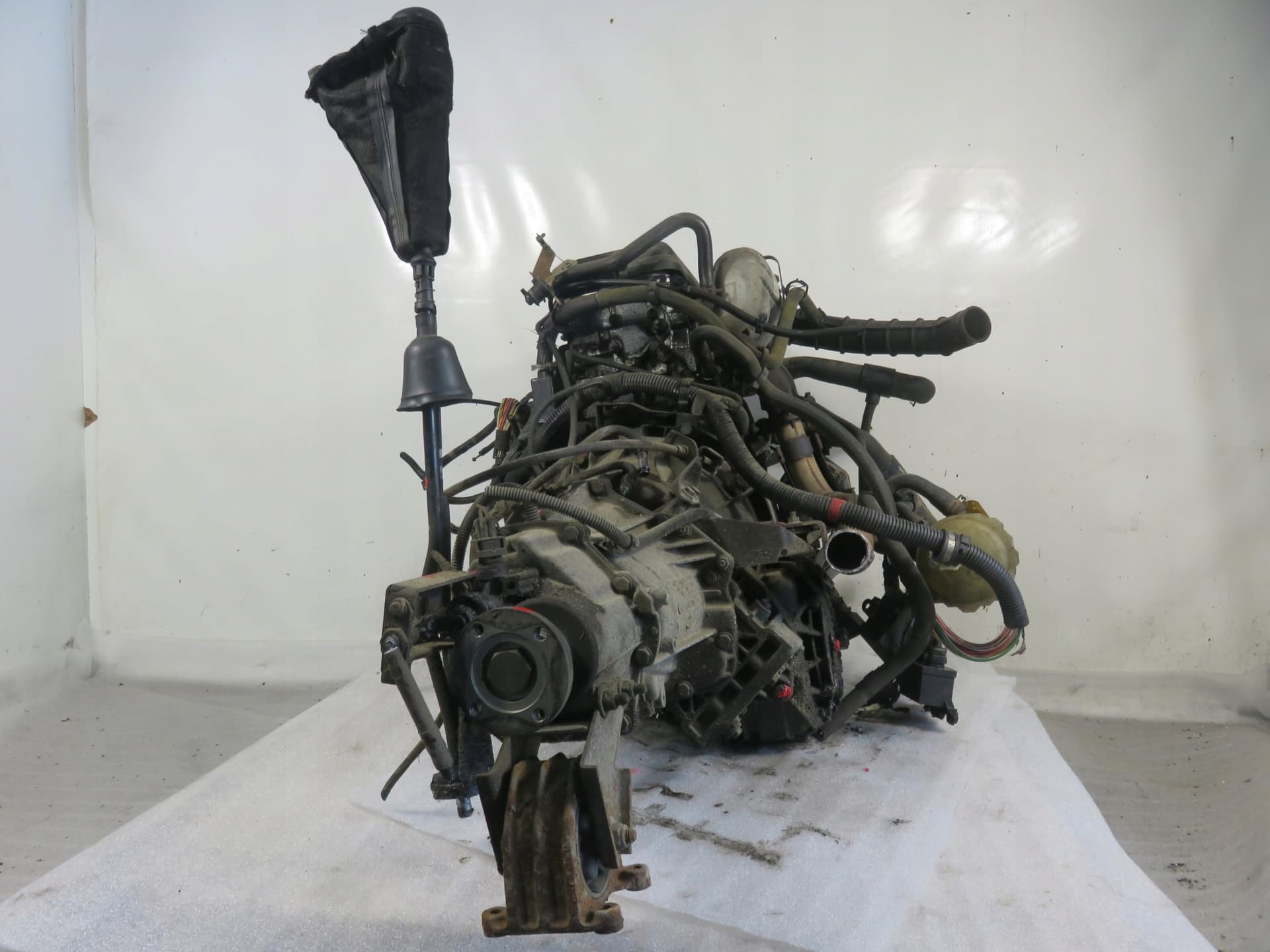 Moteur S8U 750 — vue 4