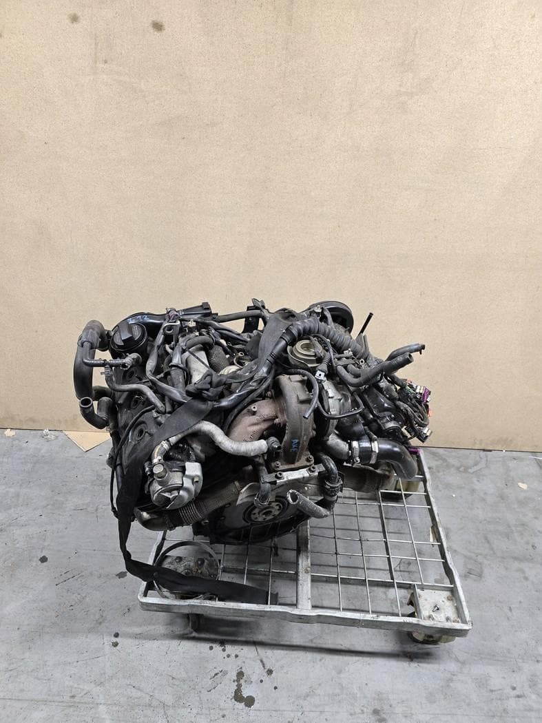 Moteur AKN pour Audi A8