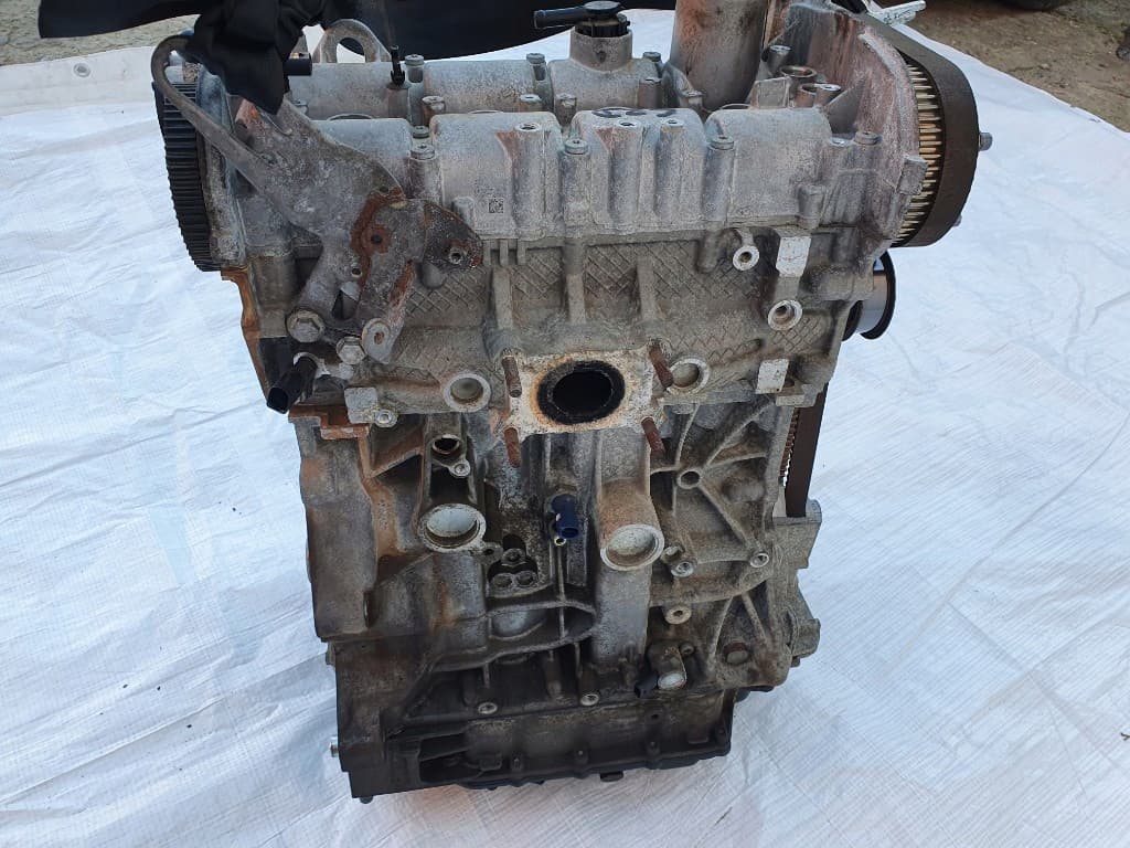 Moteur CZDB — vue 6