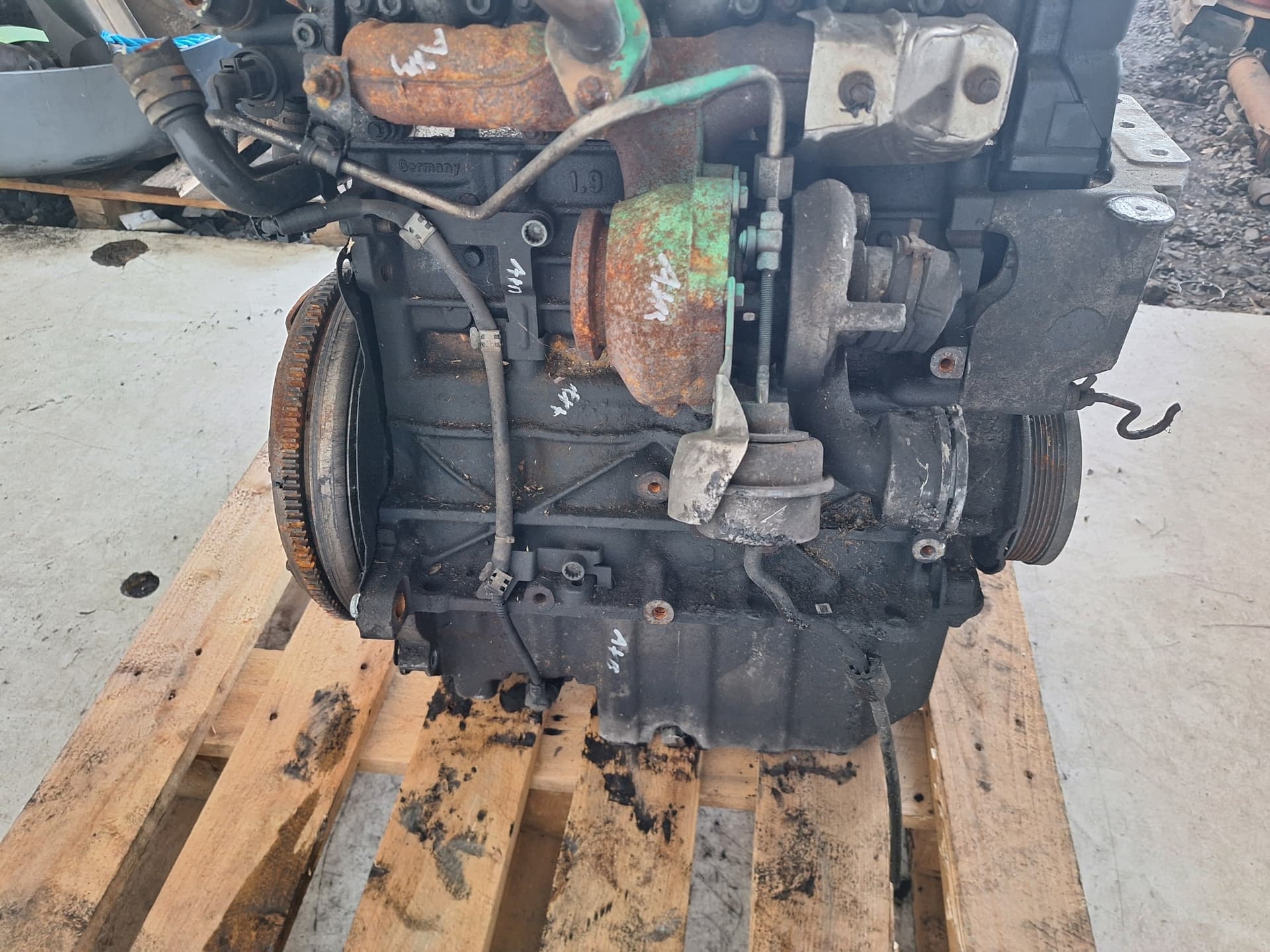 Moteur AXB — vue 7