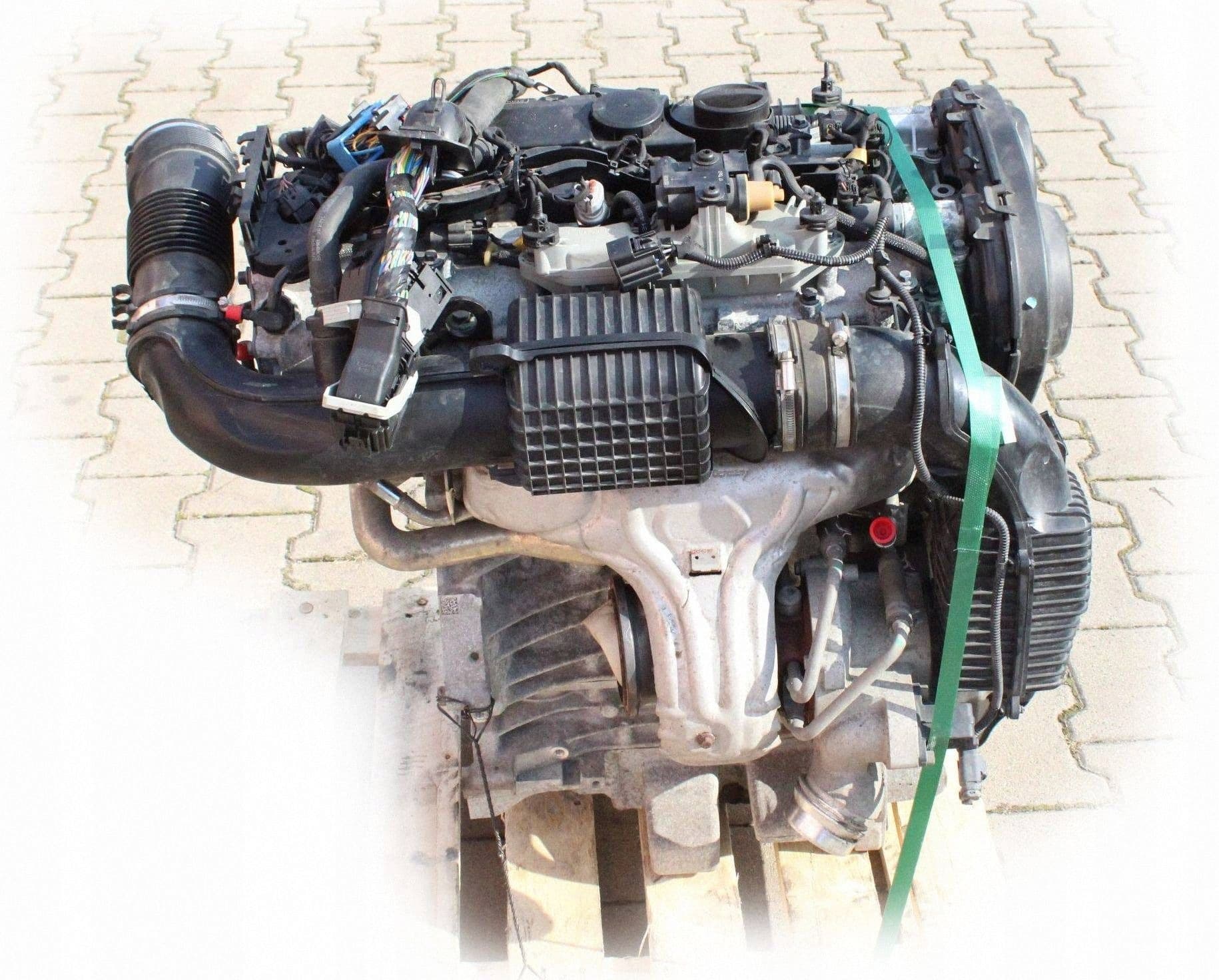 Moteur B 4204 T38 — vue 4