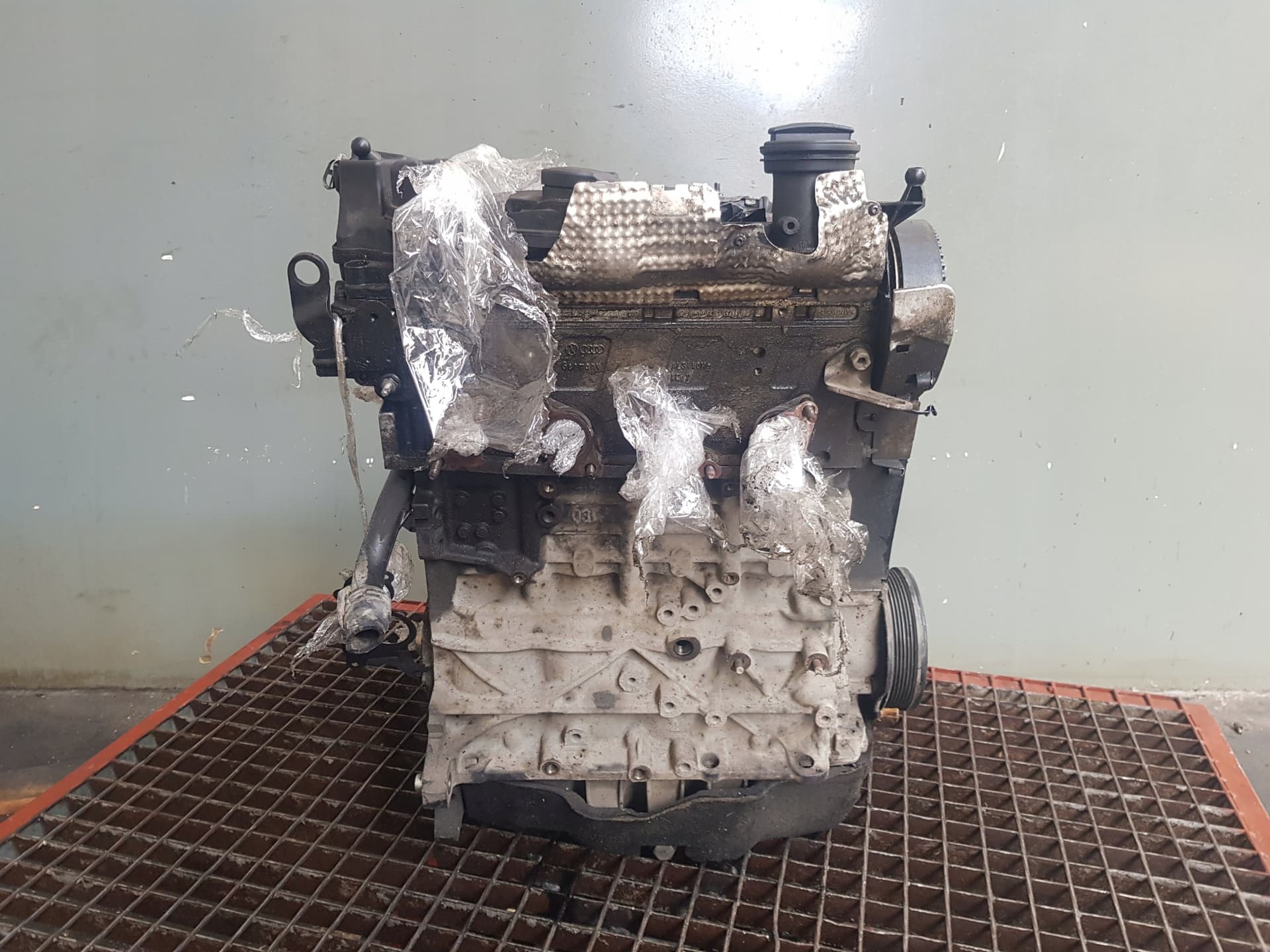 Moteur CBAA — vue 2
