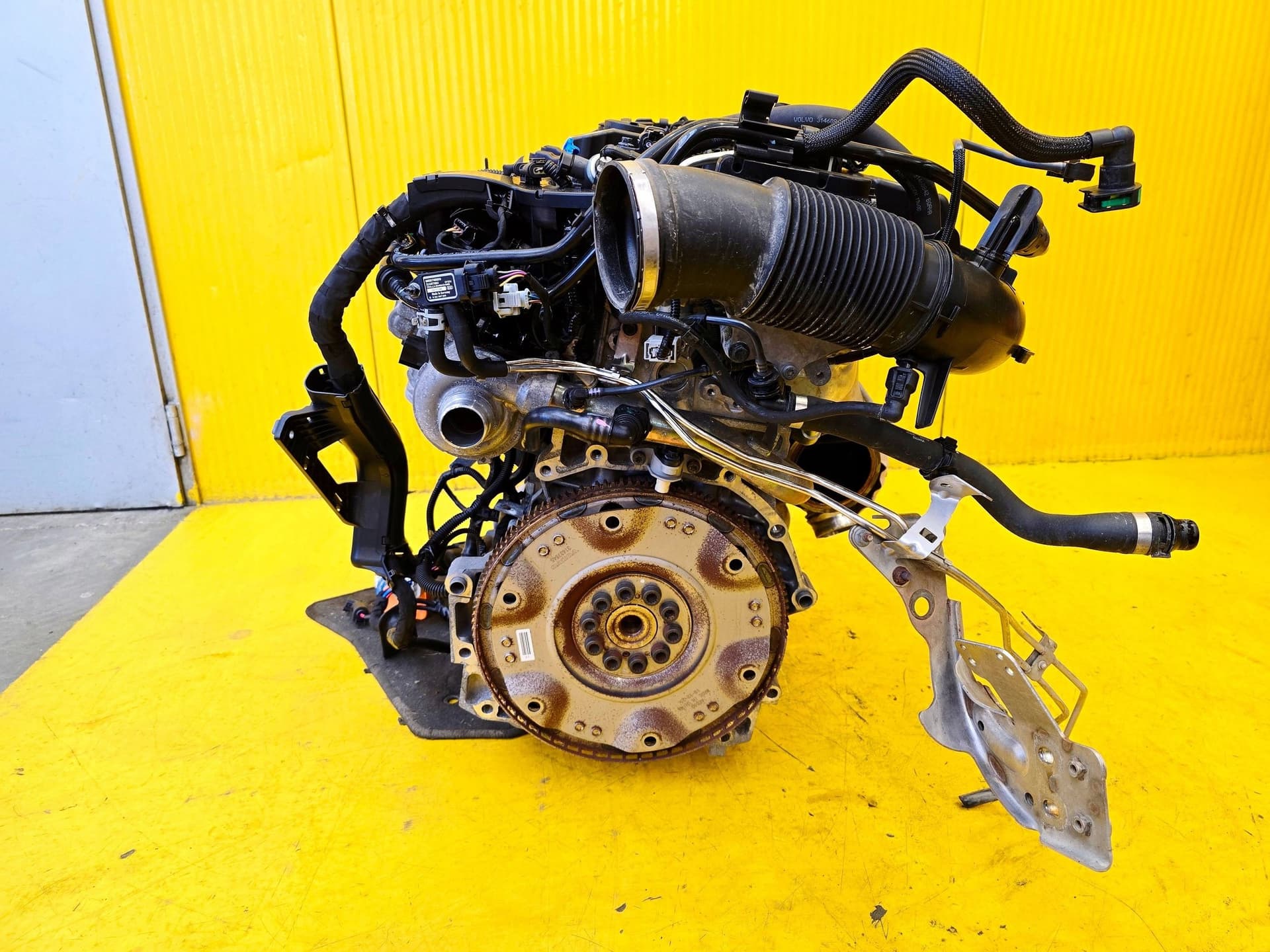 Moteur B 4204 T26 — vue 6