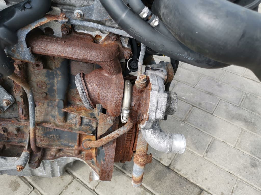 Moteur OM 639.939 — vue 4