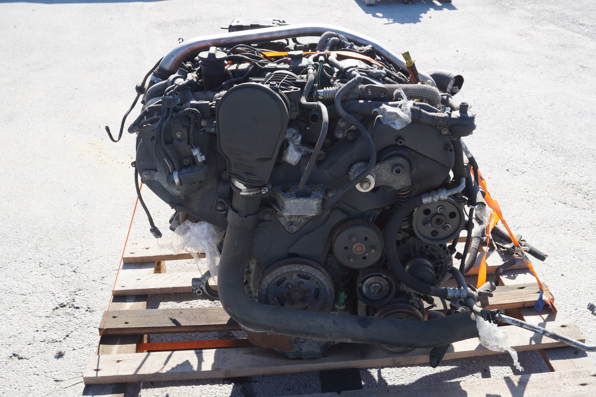 Moteur UHZ (DT17TED4) — vue 4