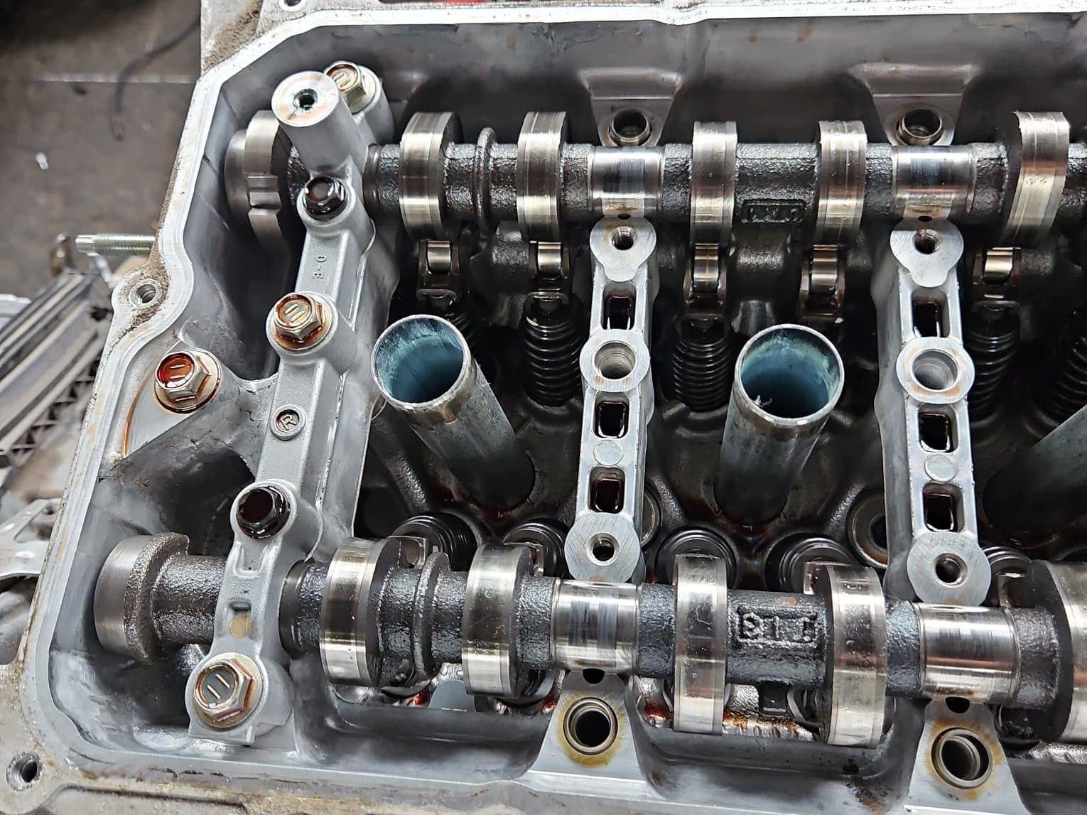 Moteur 2ZR-FXE — vue 5