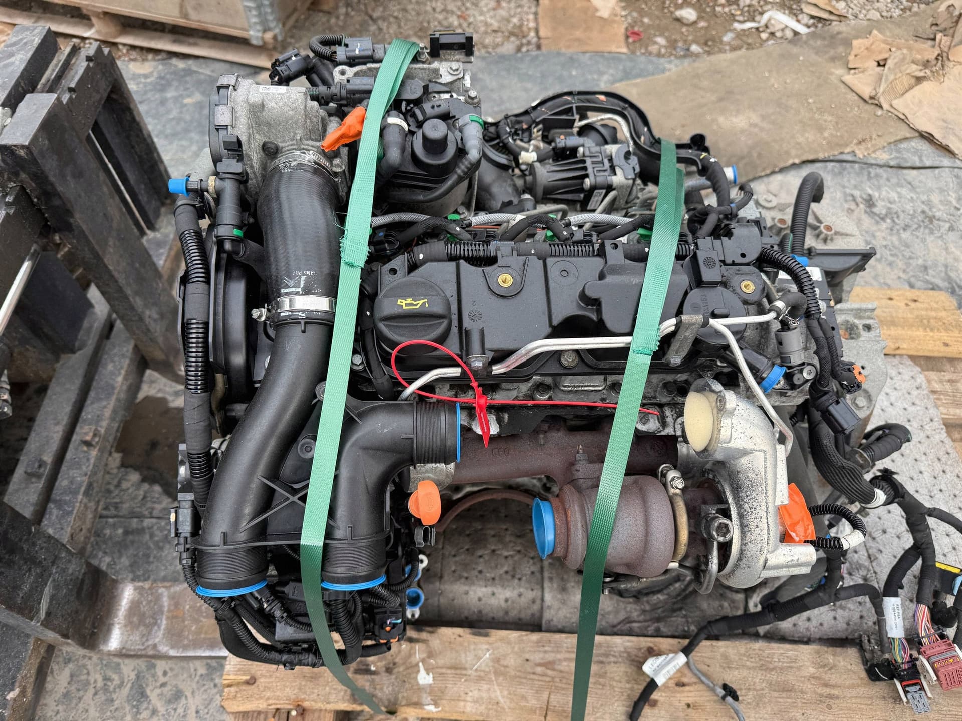 Moteur 8HP (DV4C) — vue 4