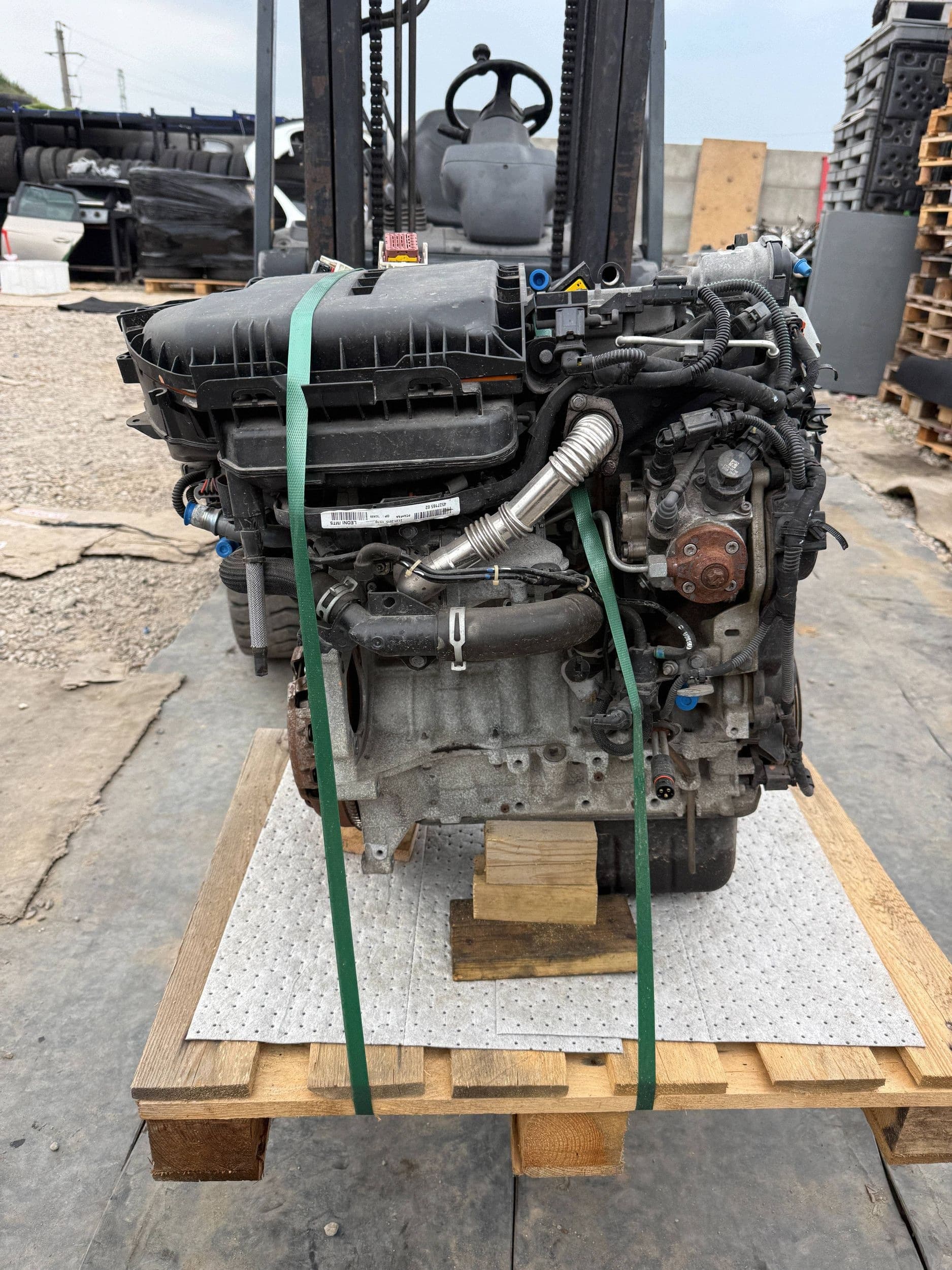 Moteur 8HP (DV4C) - Image 1