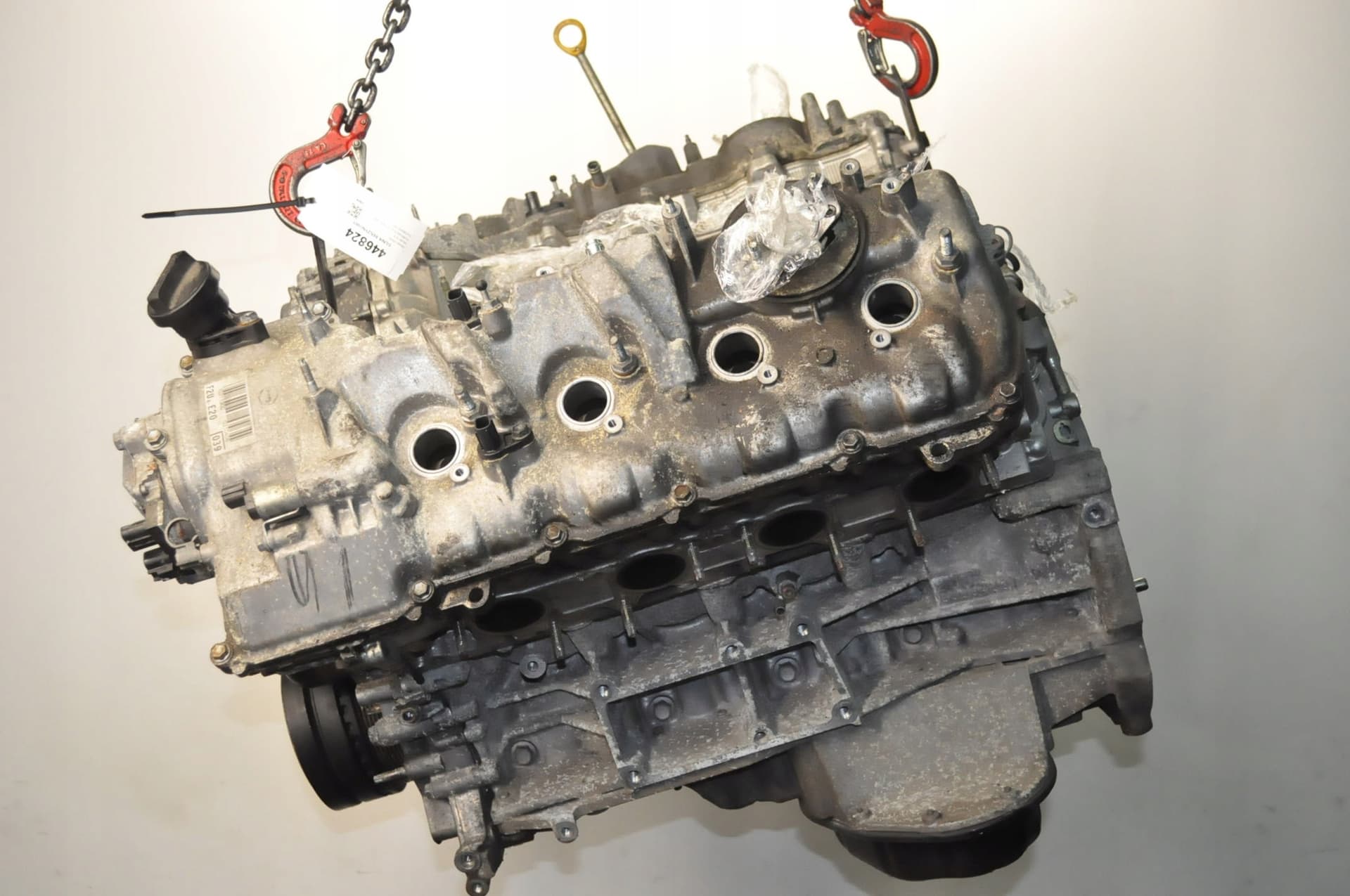 Moteur 2UR-GSE - Image 1