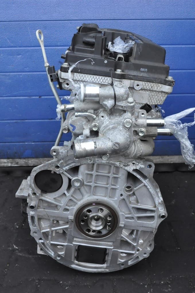 Moteur 4B11 — vue 2